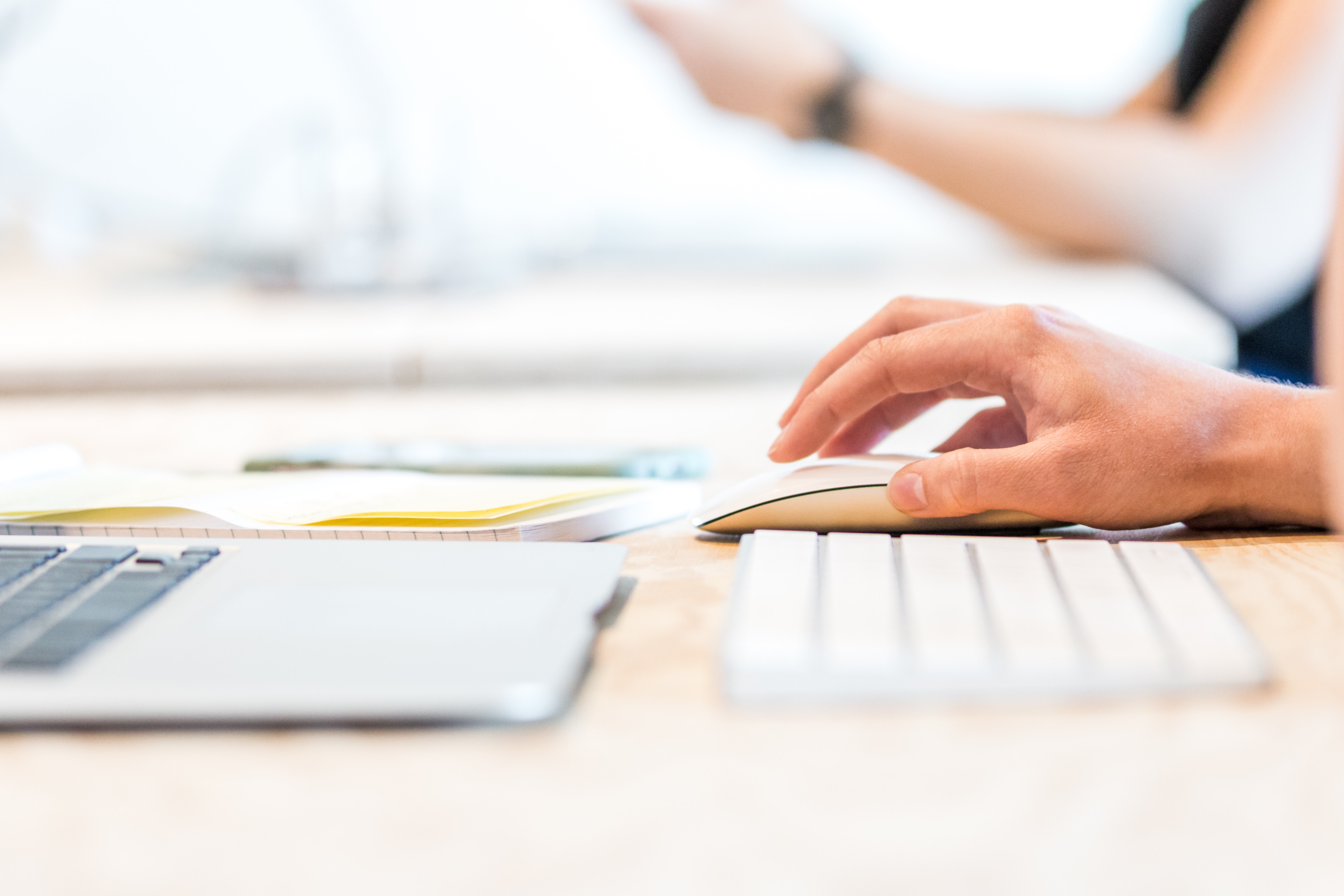 blur-business-click-1109543