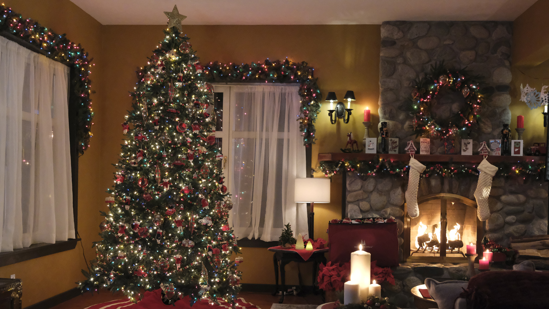 Christmas tree with fireplace Zoom Background