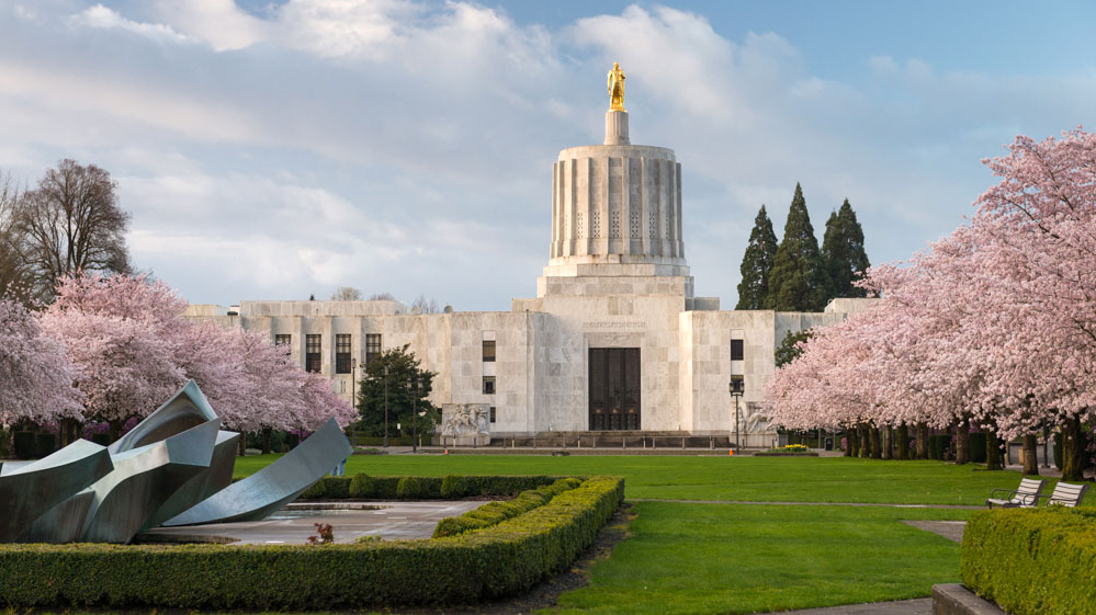 Oregon Paid Family Medical Leave PFMLI